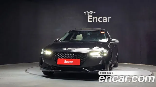 Genesis G70 2020 thumb 3