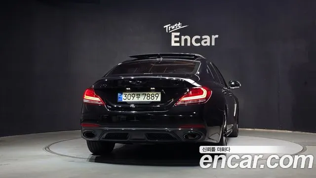 Genesis G70 2020 thumb 4
