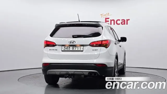 Hyundai Santa Fe 2012 thumb 3