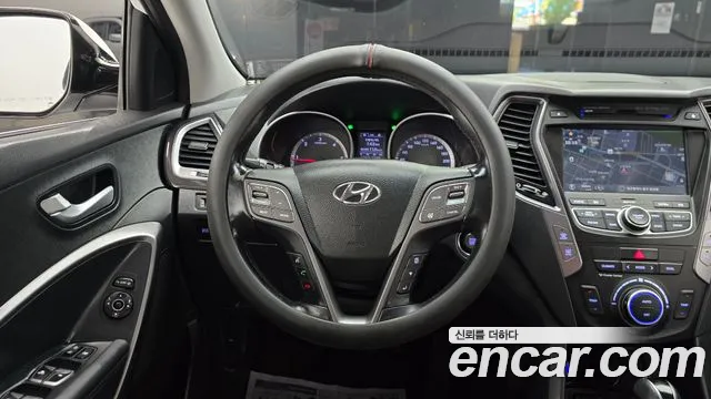 Hyundai Santa Fe 2012 thumb 11