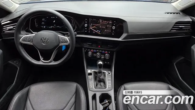Volkswagen Jetta 2023 thumb 7
