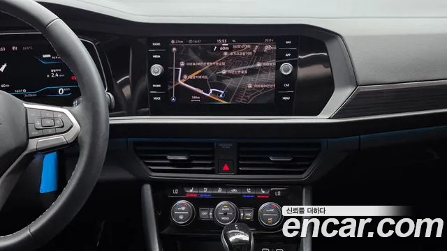 Volkswagen Jetta 2023 thumb 12