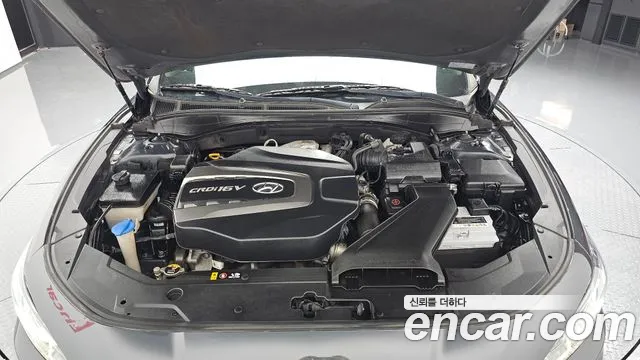 Hyundai Grandeur 2017 thumb 6