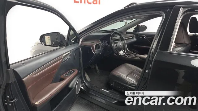 Lexus RX 2018 thumb 10