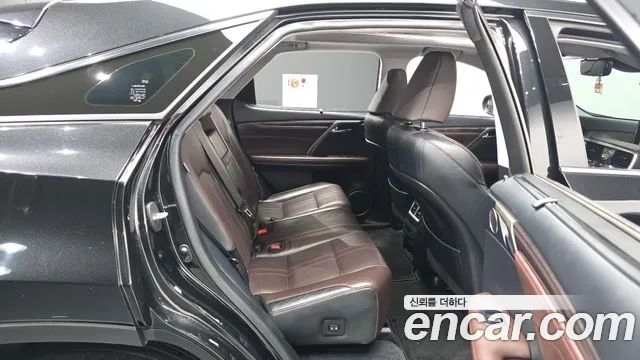 Lexus RX 2018 thumb 12
