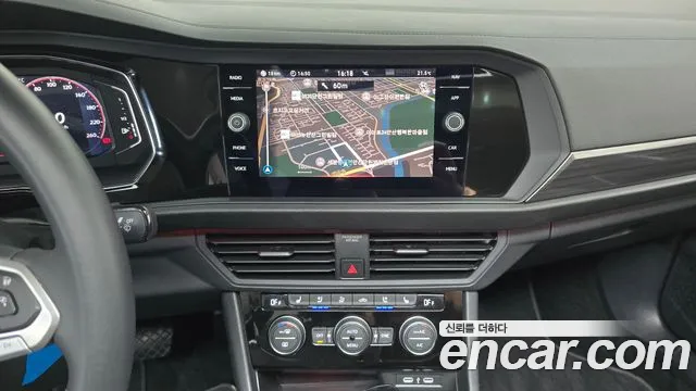 Volkswagen Jetta 2023 thumb 12