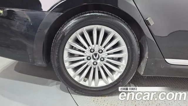 Hyundai Equus 2015 thumb 5