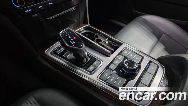 Hyundai Equus 2015 thumb 9