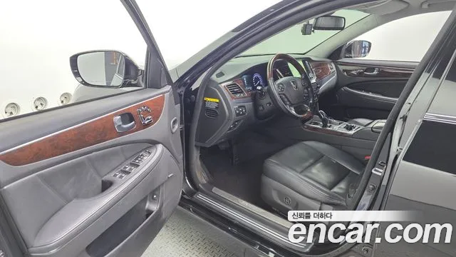 Hyundai Equus 2015 thumb 10