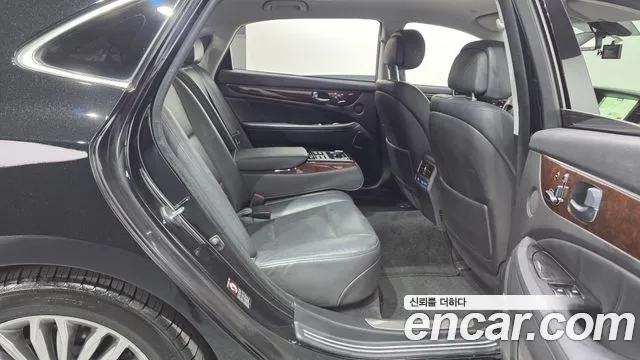 Hyundai Equus 2015 thumb 12
