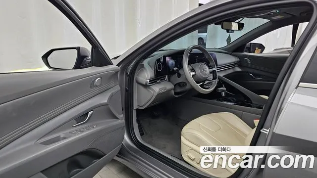 Hyundai Avante 2022 thumb 10