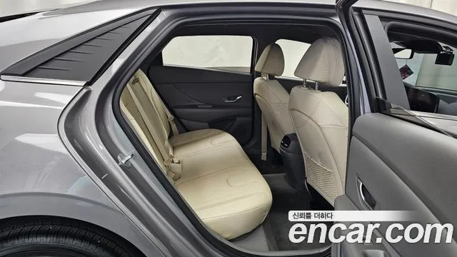 Hyundai Avante 2022 thumb 12