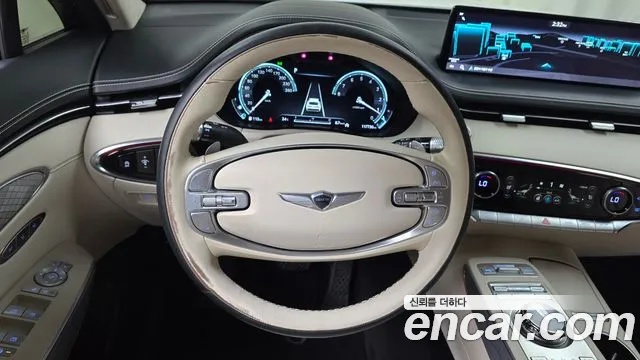Genesis GV70 2022 thumb 11