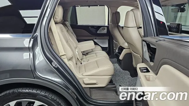 Lincoln Aviator 2020 thumb 11