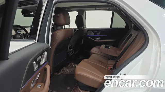 Mercedes-Benz GLE 2026 thumb 12