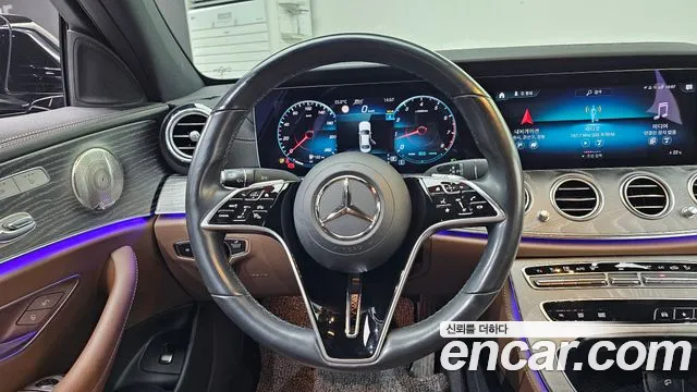 Mercedes-Benz E-Класс 2022 thumb 12