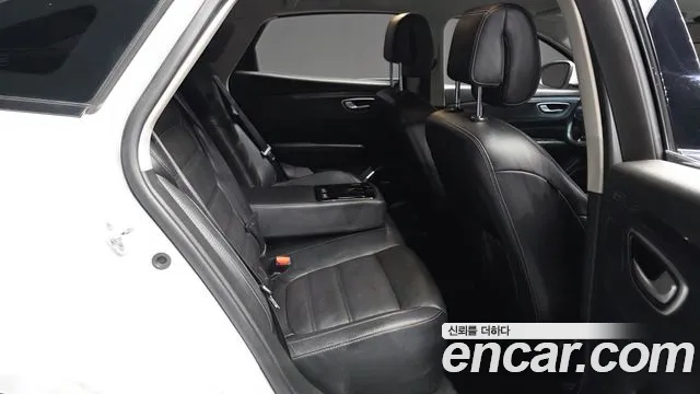 Renault-KoreaSamsung Megane 2016 thumb 11