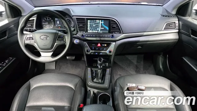 Hyundai Avante 2017 thumb 7