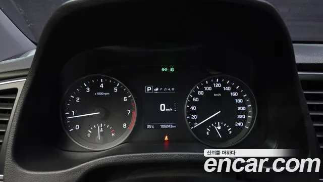 Hyundai Avante 2017 thumb 8