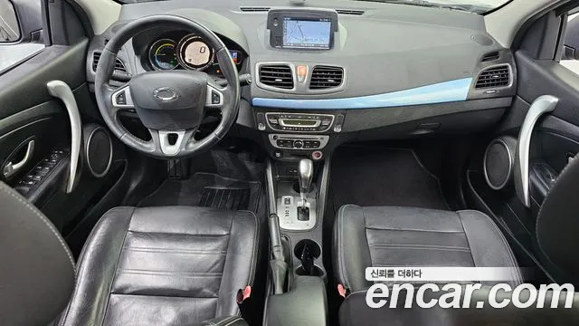 Renault-KoreaSamsung Fluence 2016 thumb 7