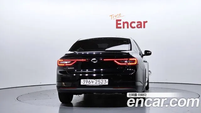 Renault-KoreaSamsung Megane 2018 thumb 4