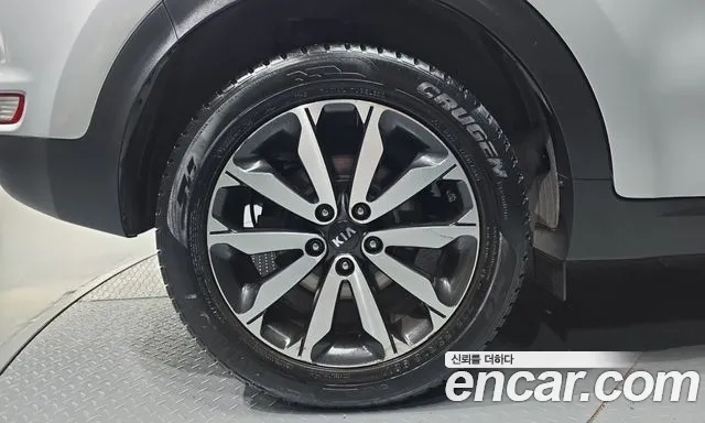 Kia Sportage 2015 thumb 4