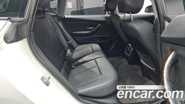 BMW Gran Turismo 2015 thumb 10