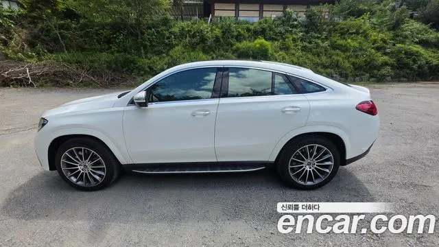 Mercedes-Benz GLE 2024 thumb 8
