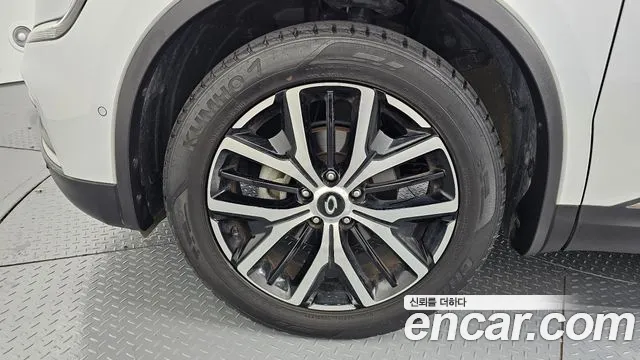 Renault-KoreaSamsung Koleos 2021 thumb 5
