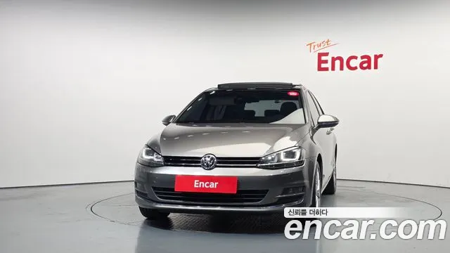 Volkswagen Golf Sportsvan 2015 thumb 3