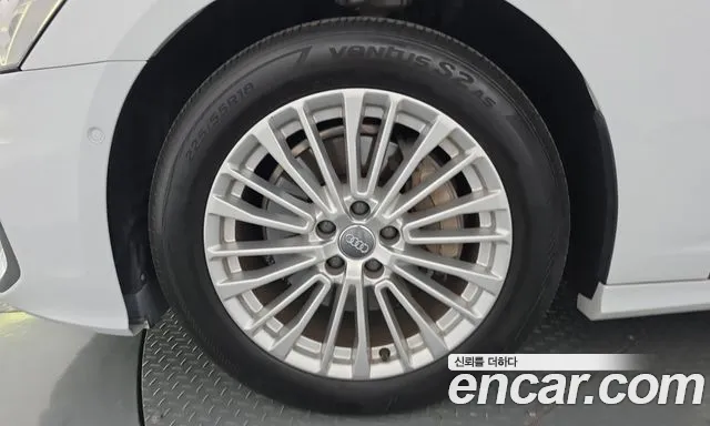 Audi A6 2020 thumb 5