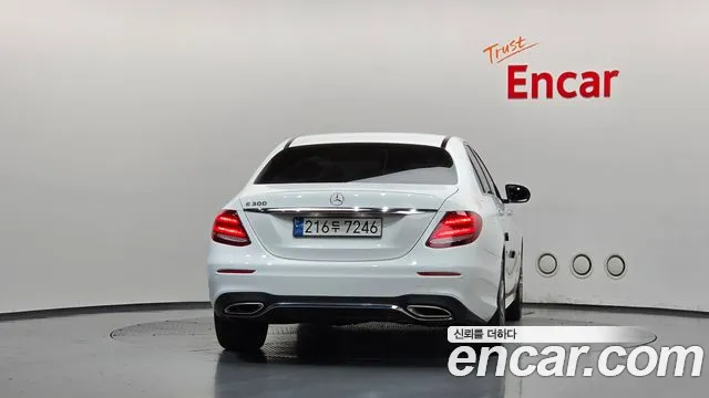 Mercedes-Benz E-Класс 2019 thumb 4