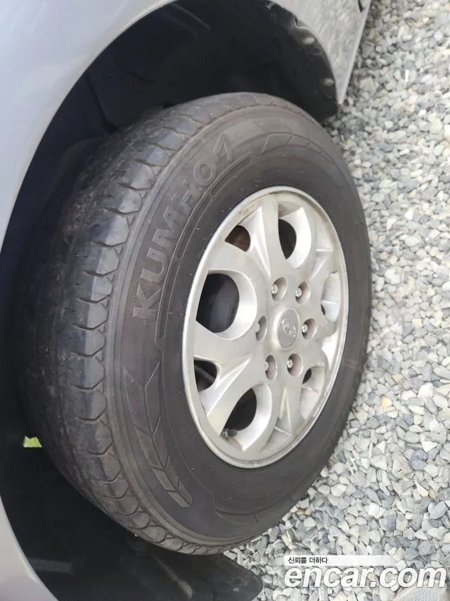 Hyundai Starex 2015 thumb 3