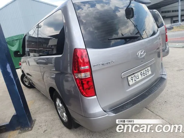 Hyundai Starex 2015 thumb 8
