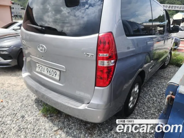 Hyundai Starex 2015 thumb 11