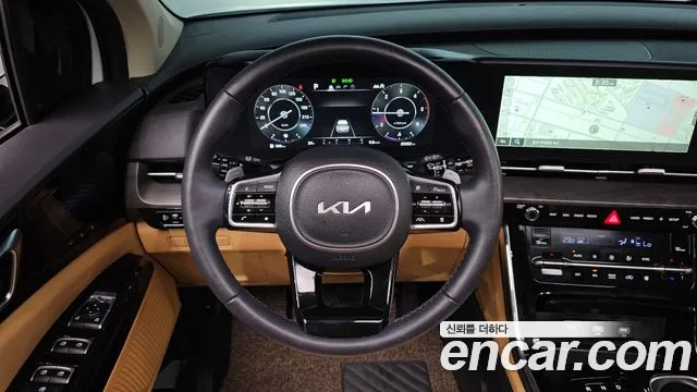 Kia Carnival 2023 thumb 12