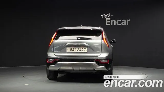 Kia Niro 2022 thumb 4