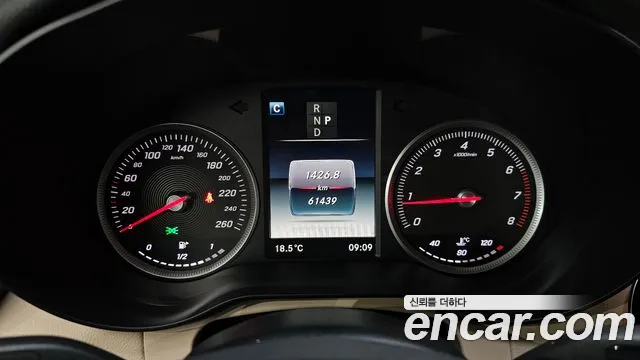 Mercedes-Benz GLC 2019 thumb 8
