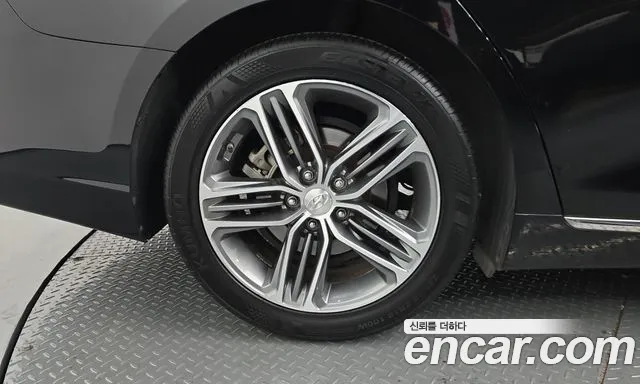Hyundai Grandeur 2019 thumb 4