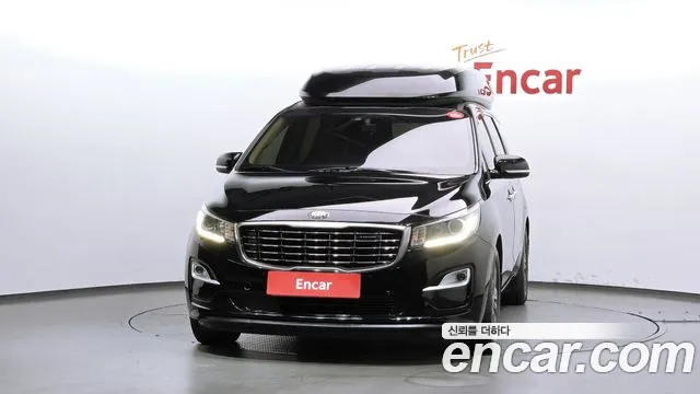 Kia Carnival 2020 thumb 3