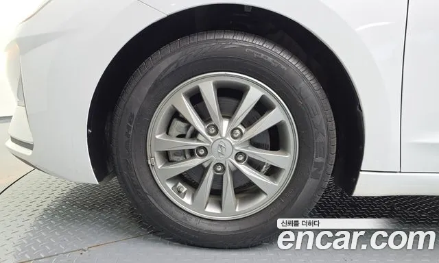 Hyundai Avante 2019 thumb 5
