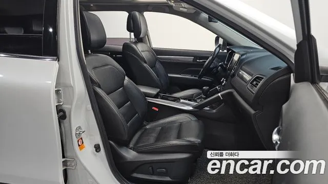 Renault-KoreaSamsung Koleos 2018 thumb 10