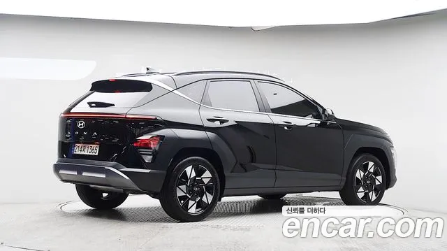 Hyundai Kona 2024 thumb 4