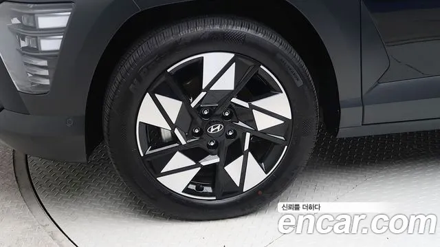 Hyundai Kona 2024 thumb 5