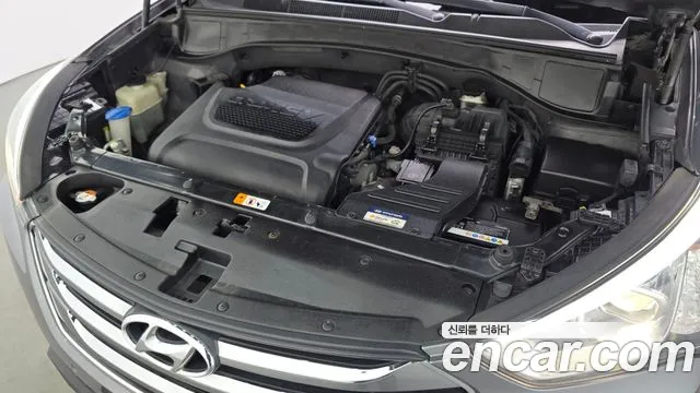 Hyundai Santa Fe 2013 thumb 6