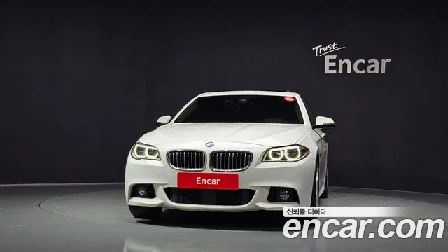 BMW 5-Series 2016 thumb 3
