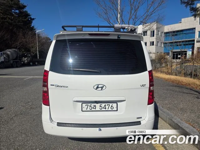 Hyundai Starex 2018 thumb 2