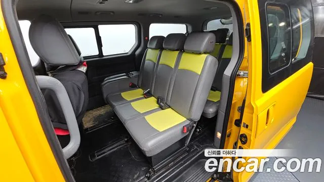 Hyundai Starex 2018 thumb 11
