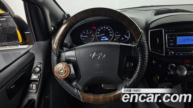 Hyundai Starex 2018 thumb 12