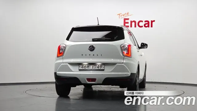KG_Mobility_Ssangyong TIBOLI 2015 thumb 4